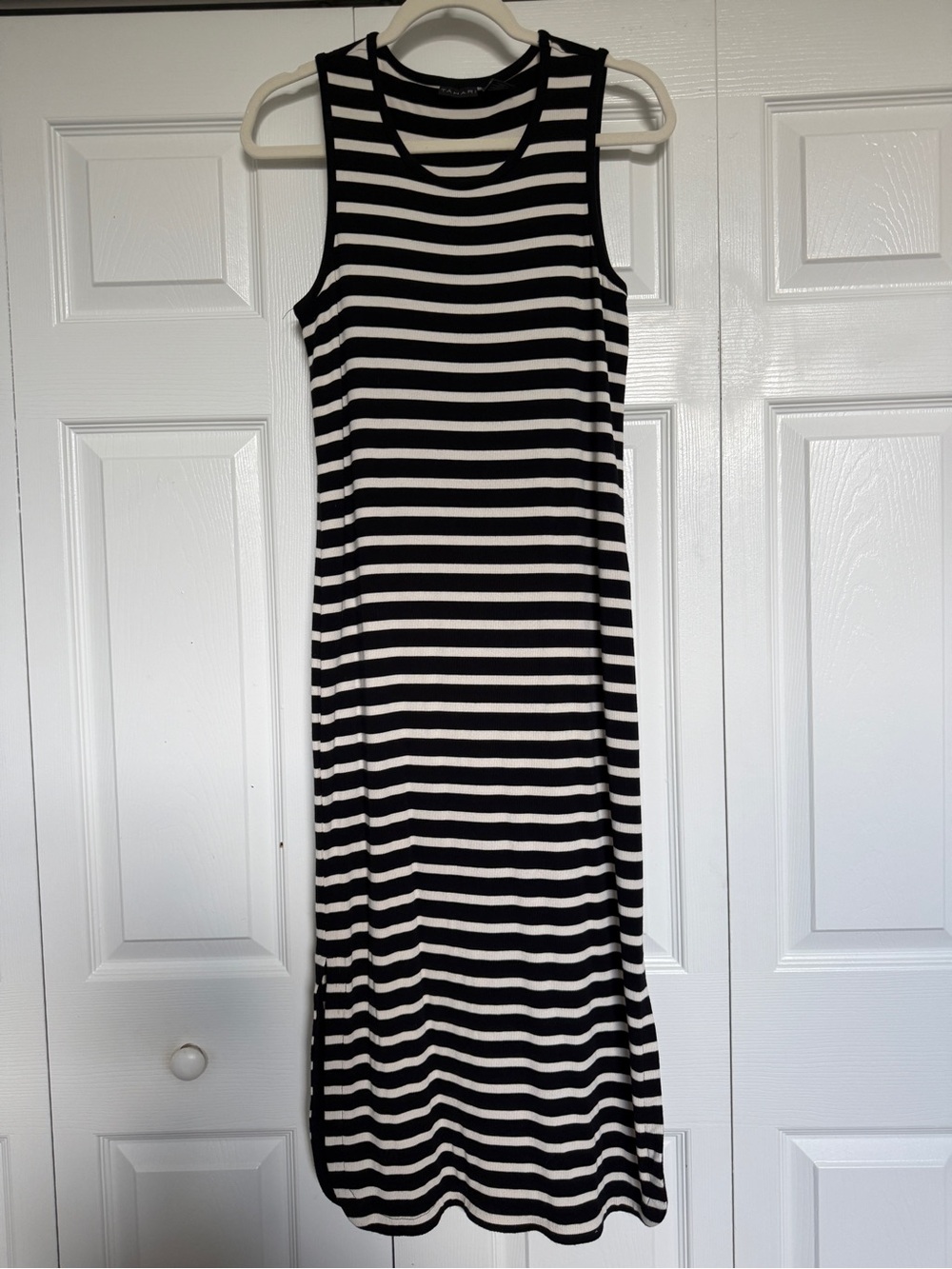 Tahari Black and White Striped Sleeveless Maxi Dress